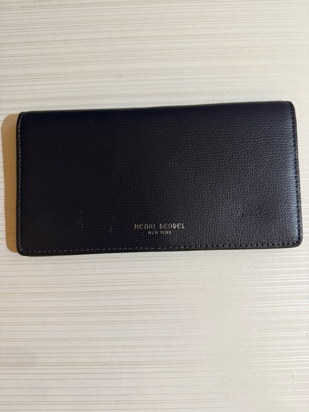 Henri Bendel navy blue leather Kangaroo wallet